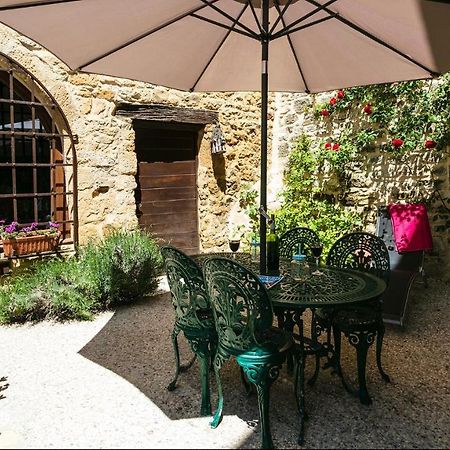 Au Coeur De Beynac, Une Maison De Caractere Avec Jardin Terrasse Eksteriør bilde