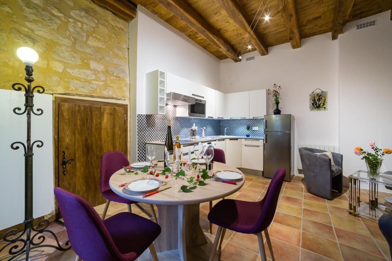 Au Coeur De Beynac, Une Maison De Caractere Avec Jardin Terrasse Eksteriør bilde